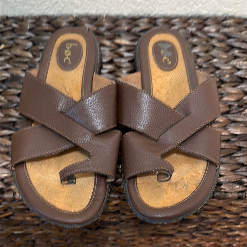 b.o.c. Born Concept Womens Brown Strappy Toe Loop‎ Slide Sandals Size 10M Z25806